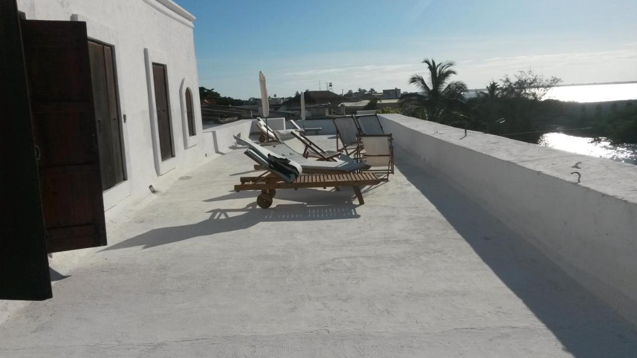 Terraco Das Quitandas Design Accommodation-Al Ilha de Mocambique Exteriör bild